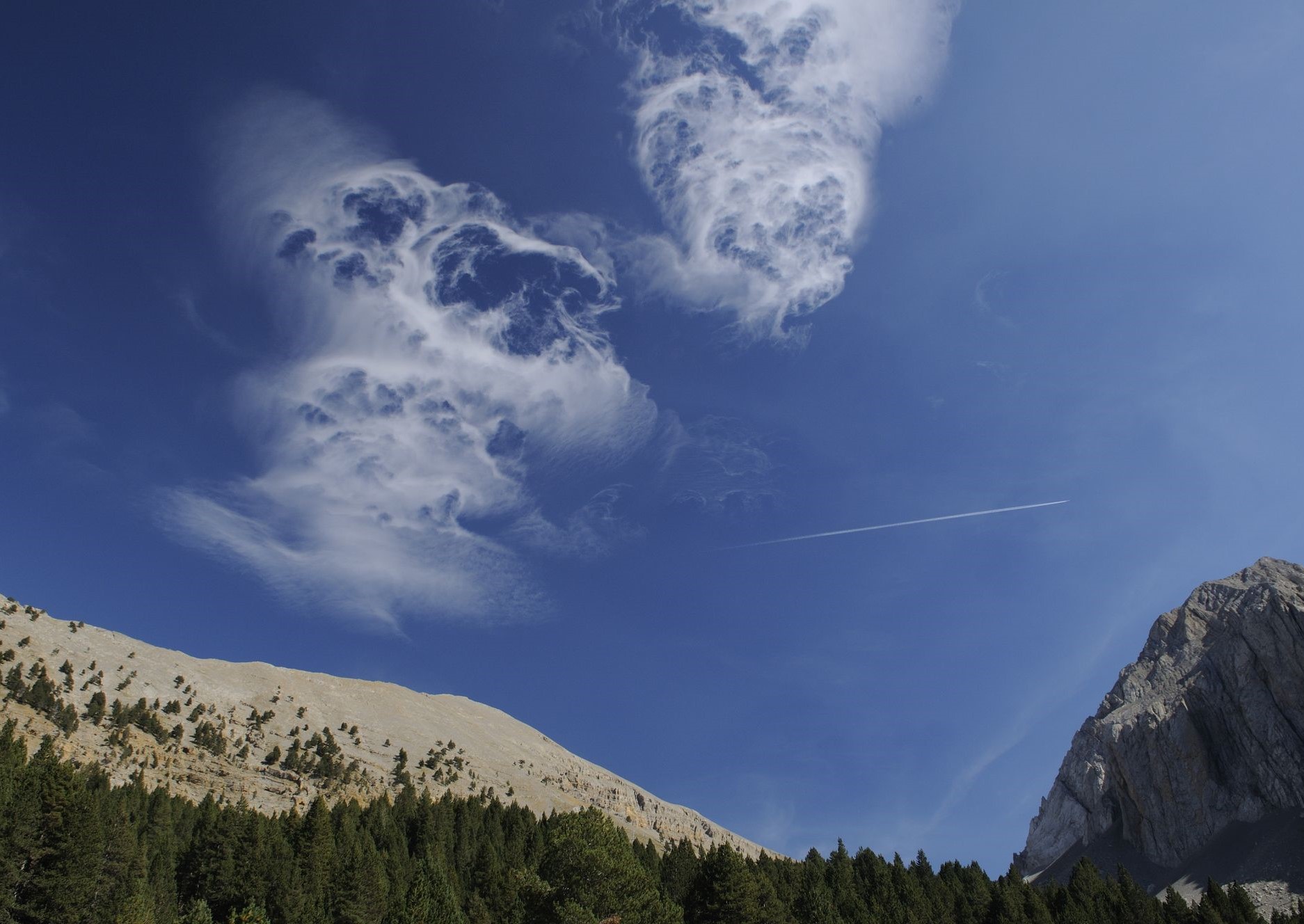 Las escurridizas nubes fantasma